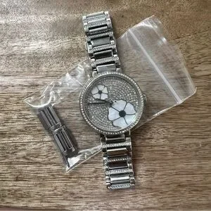 Michael Kors Courtney Steel Crystal MOP Dial Ladies Quartz Watch MK3835 Michael Kors Courtney Steel Crystal MOP Dial Ladies Quartz  main image 2